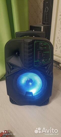 Блютуз колонка большая