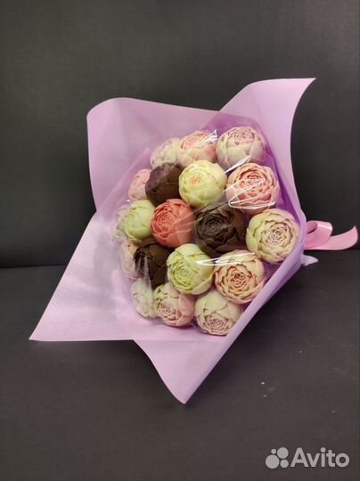 Шоколадные Пионы - 19 шт в Букете