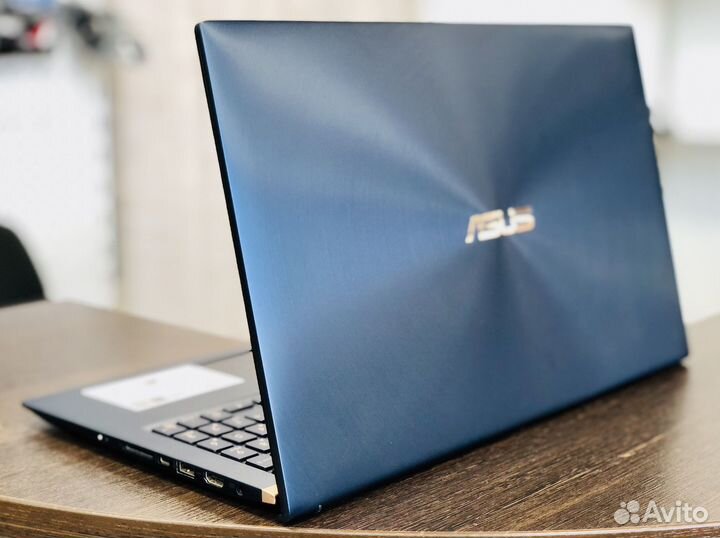 Asus ZenBook 15,6/UHD 4K/i7-10/GTX/16Gb/Гарантия