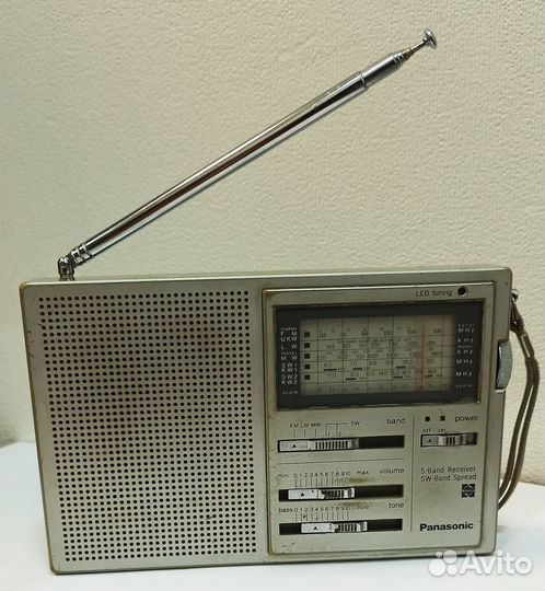 Радиоприемник Panasonic RF-788L