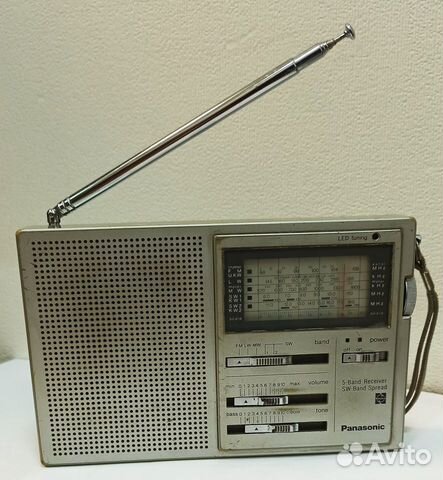 Радиоприемник Panasonic RF-788L