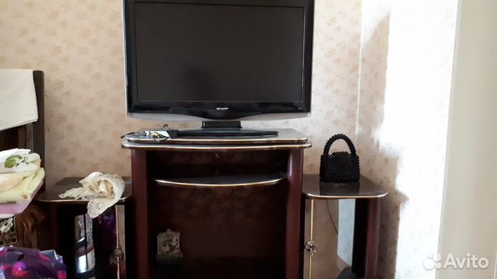 Телевизор + тумба