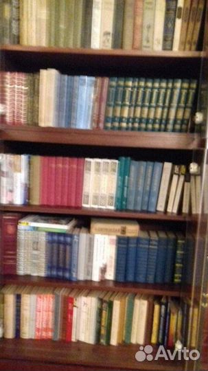 Предлагаю прекрасную библиотеку времён застоя