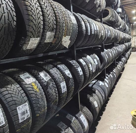 Bridgestone Blizzak LM-001 225/55 R17 97M