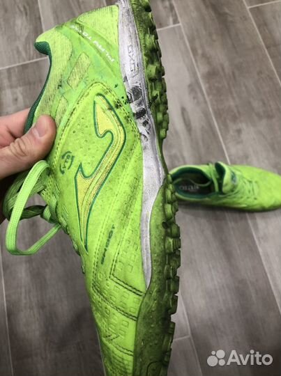 Футбольные шиповки Joma