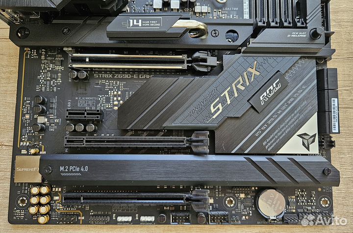 Б/у Мат.плата 1700 asus ROG strix Z690-E gaming wi
