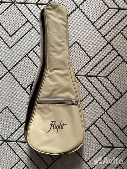 Укулеле flight