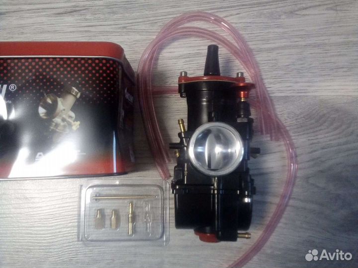 Карбюратор Maikuni на мотоцикл