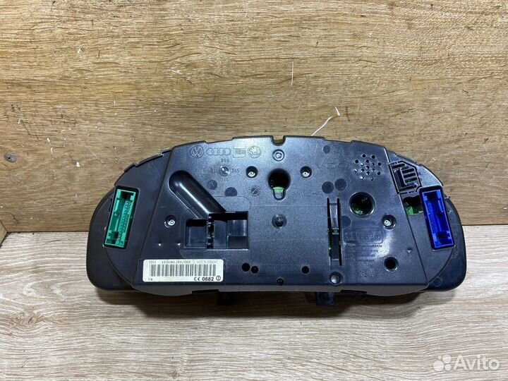 Панель приборов VW Passat B5 + бензин 1121111