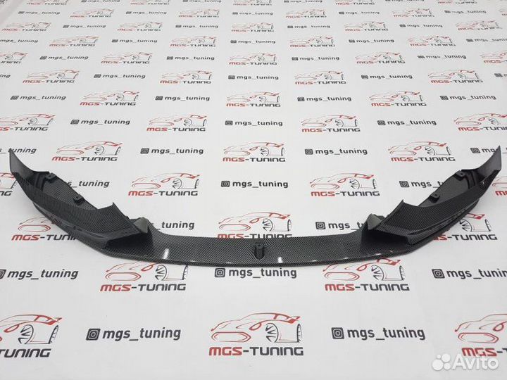 Губа BMW 1 серия F20 M-Performance Под карбон