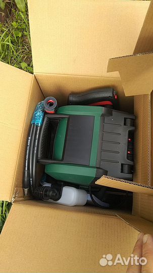 Мойка высокого давления Bosch UniversalAquatak 125