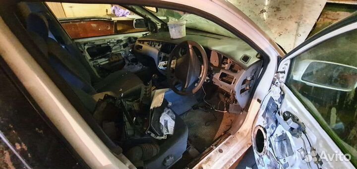 Разбор Mitsubishi cedia, lancer 9