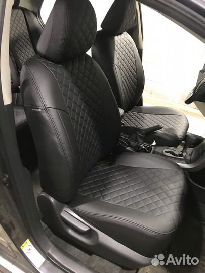 Чехлы Toyota Corolla Экокожа ромб Автопилот