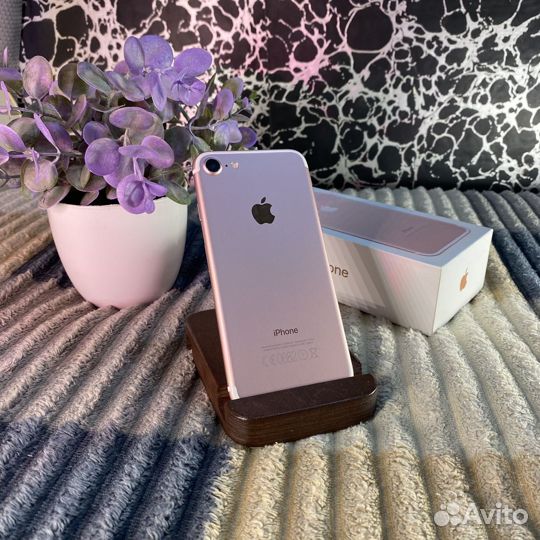 iPhone 7, 32 ГБ