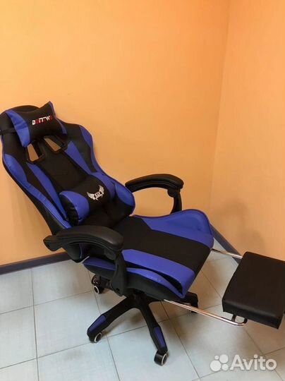 Компьютерное кресло Boss с функцией массажа