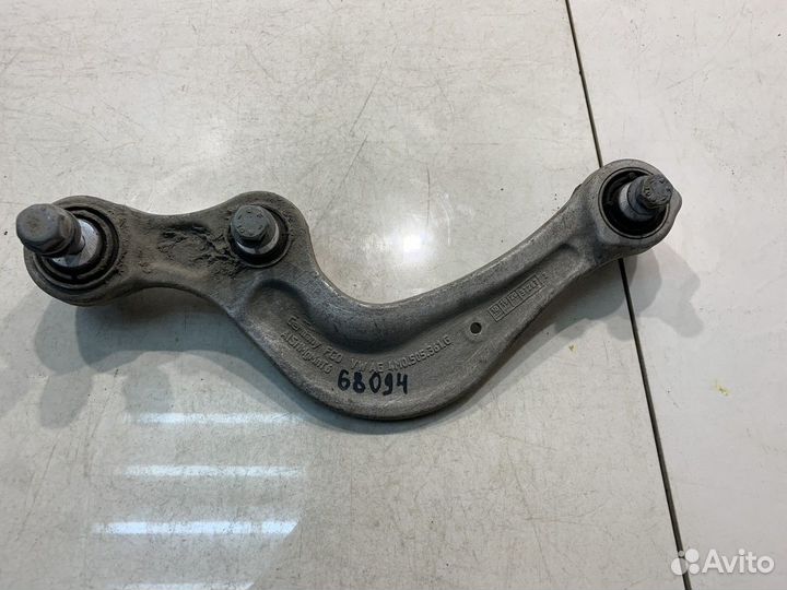 Рычаги подвески (задний, правый, верхний)