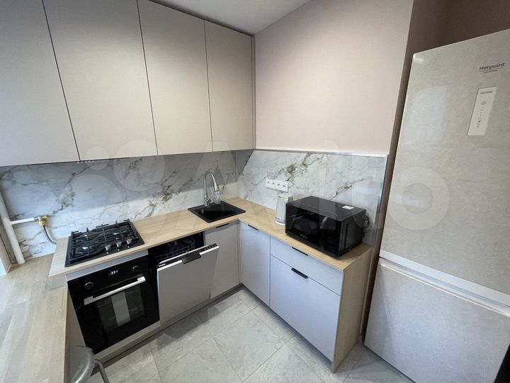 2-к. квартира, 45 м², 8/9 эт.