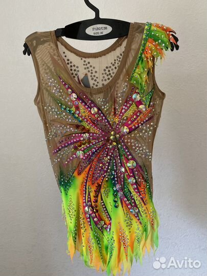 Купальник для художественной гимнастики