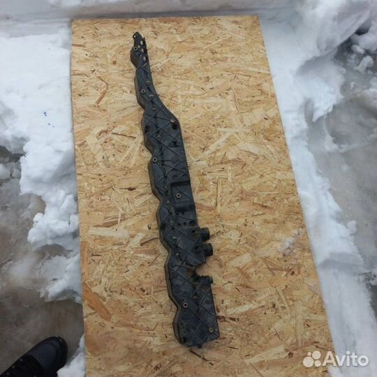 Декоративная крышка двигателя Man Tgx 18.440