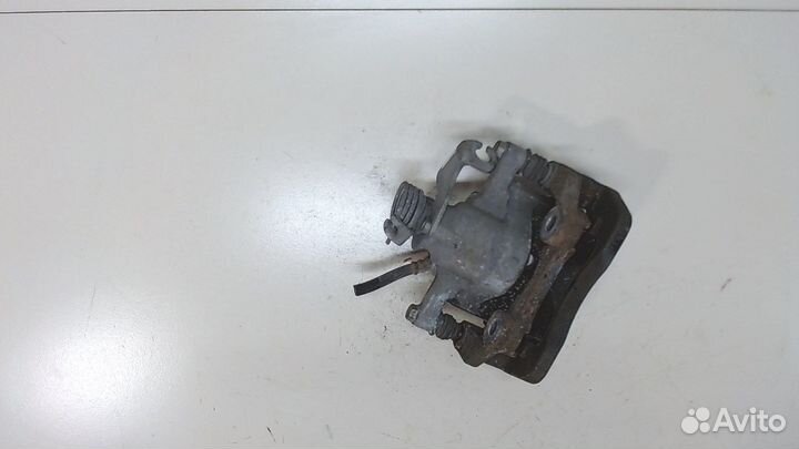 Суппорт Ford Mustang, 2015