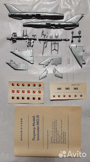Модель Миг-21 VEB Plasticart 1/100