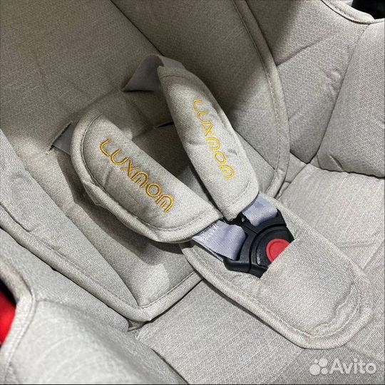 Luxmom Прогулочная коляска