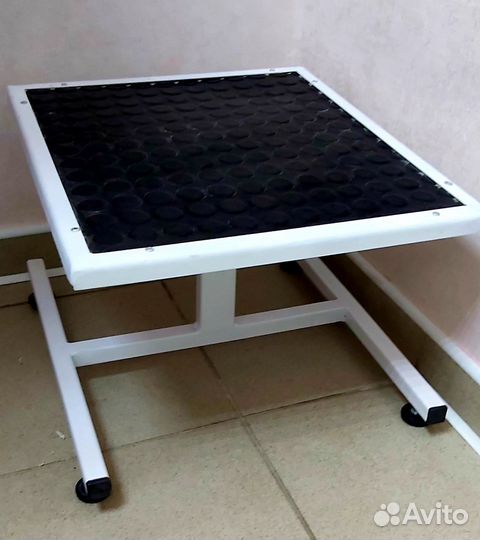 Подставка под педикюрную ванночку