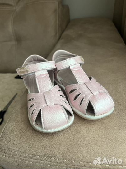 Сандалии для девочки 27 размер