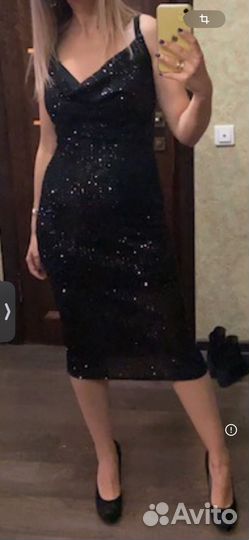 Нарядное платье