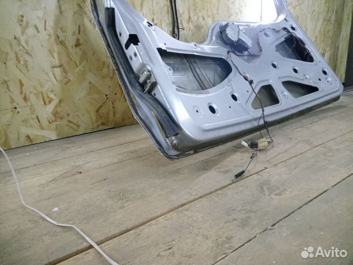 Дверь багажника niva chevrolet