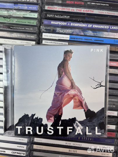 Музыкальные cd диски Pink 2023 trustfall