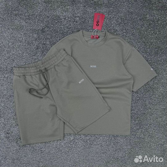 Костюм шорты и футболка Hugo Boss