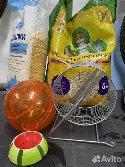 Колесо, шар, миска для хомяка