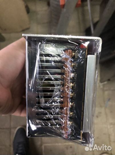 Трансформатор напряжения 220 12