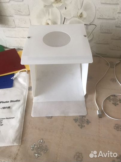 Лампа для фотосессии маникюра