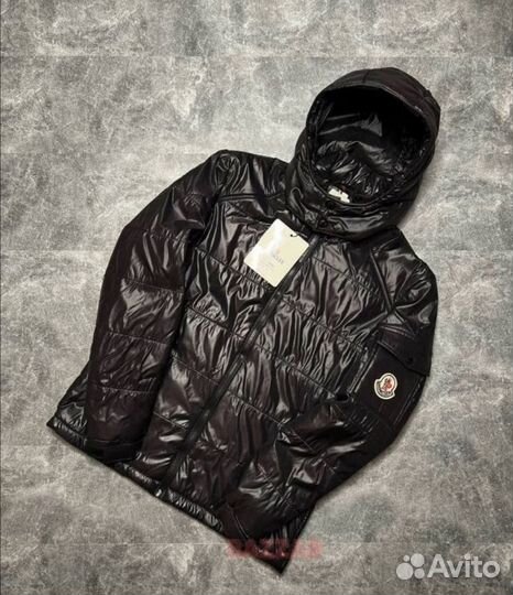 Куртка moncler глянцевая