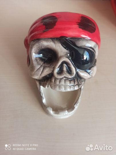 Пепельница череп