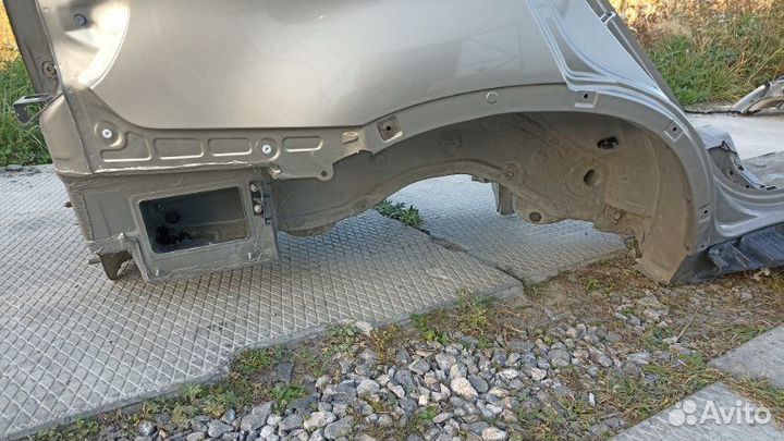 Крыло заднее правое Bmw X5 E70