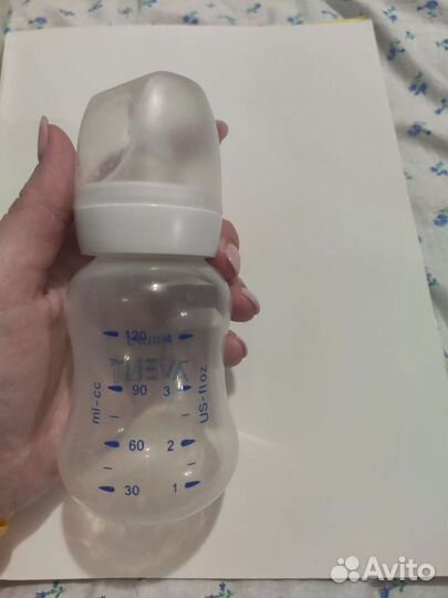 Поильник, и бутылочка avent