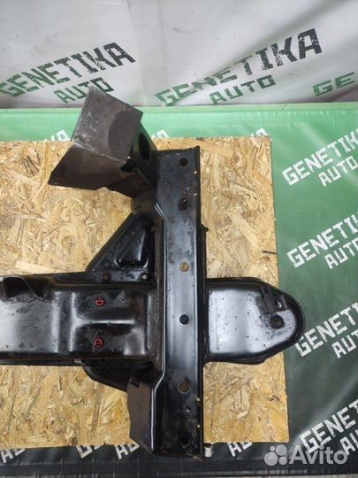 Балка подвески передняя Mercedes-Benz Sprinter 901