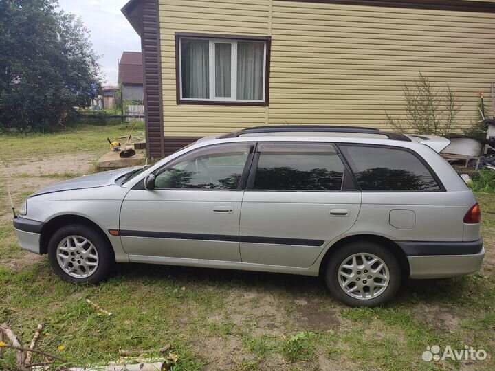 Toyota Caldina 2.2 AT, 1999, 249 500 км