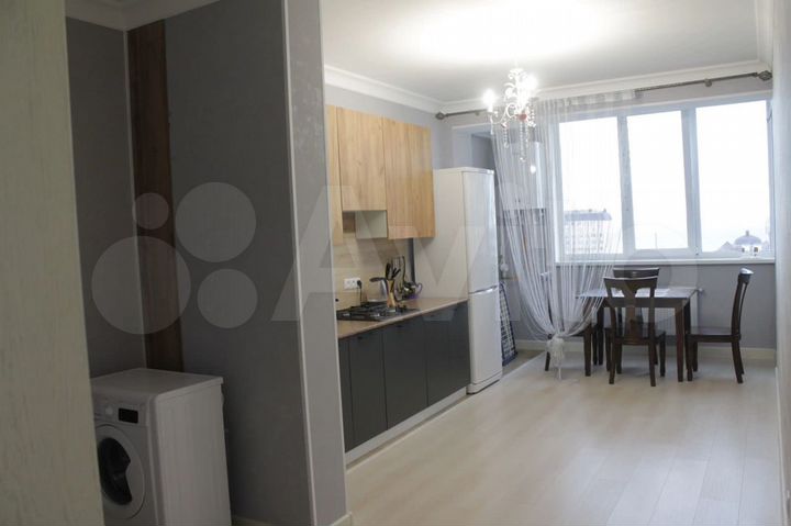 3-к. квартира, 97 м², 8/9 эт.