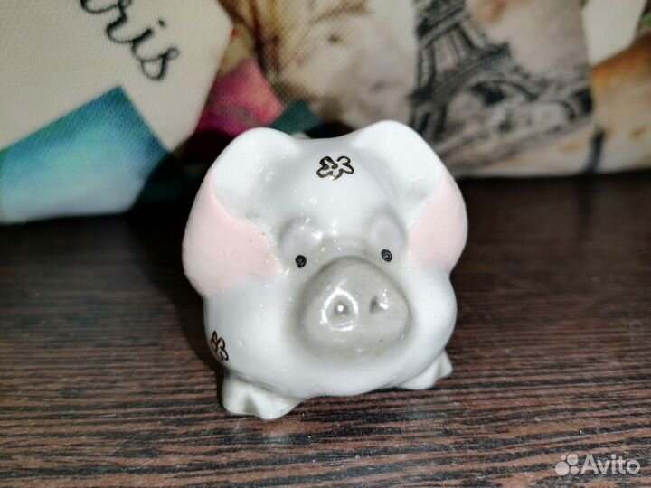 Фарфоровые статуэтки