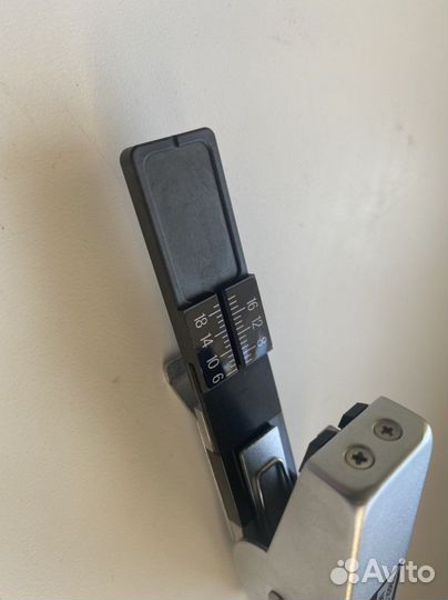 Портативный скалыватель Fujikura CT-02