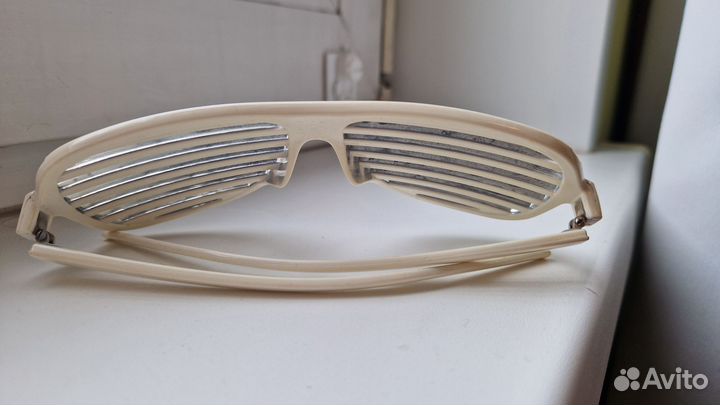 Очки в стиле диско 80х