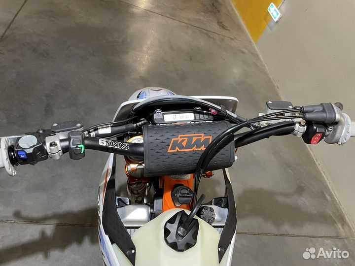 KTM EXC 300 SIX days 2024 TBI