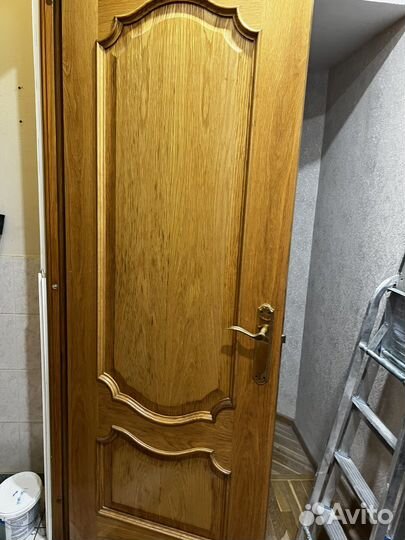Двери межкомнатные из массива бу
