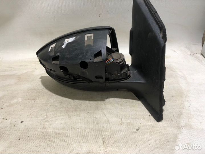 Зеркало боковое переднее правое Ford Kuga 2