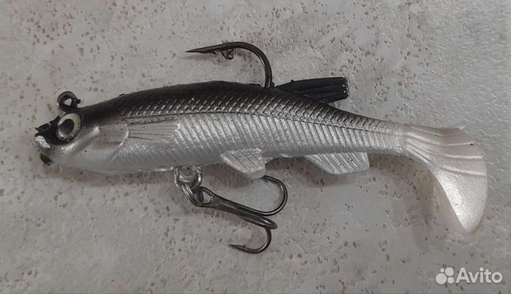 Оснащенный виброхвост