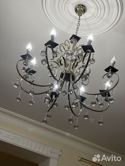 Люстра 8 рожков